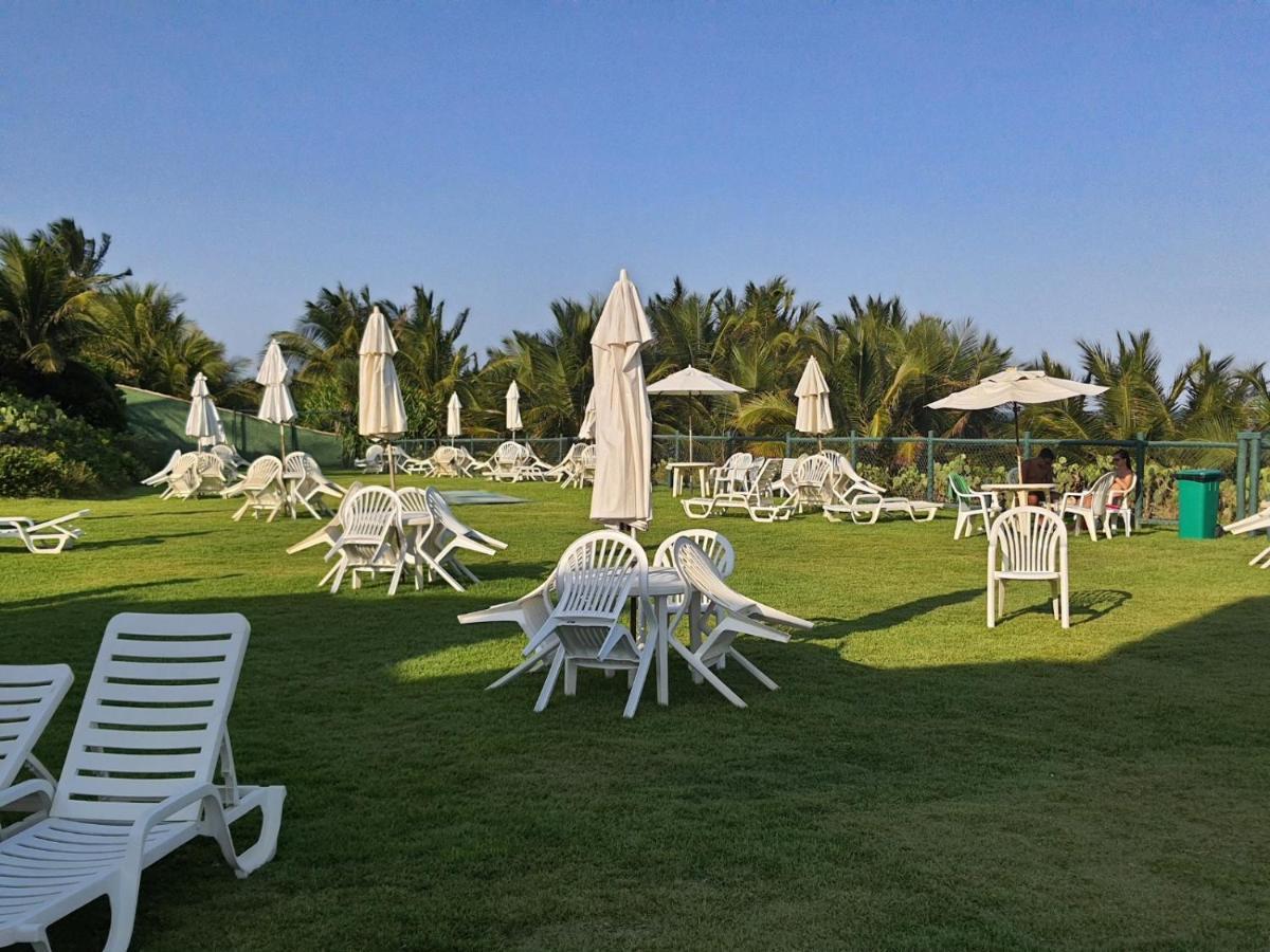 Guarajuba Pe Na Areia Apartment Екстериор снимка